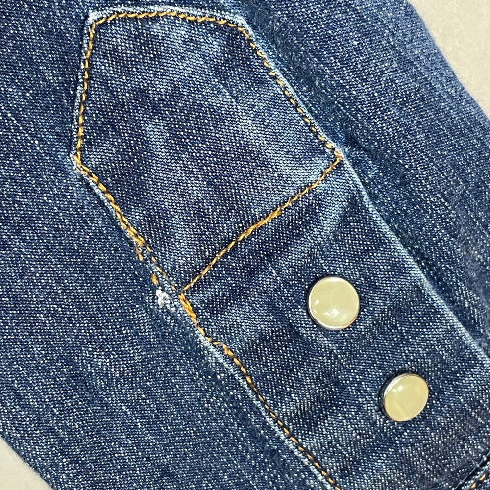 Vintage Gap Western Shirt Denim Look Stretch Women Size Medium Blue Pearl Snaps - Picture 10 of 16